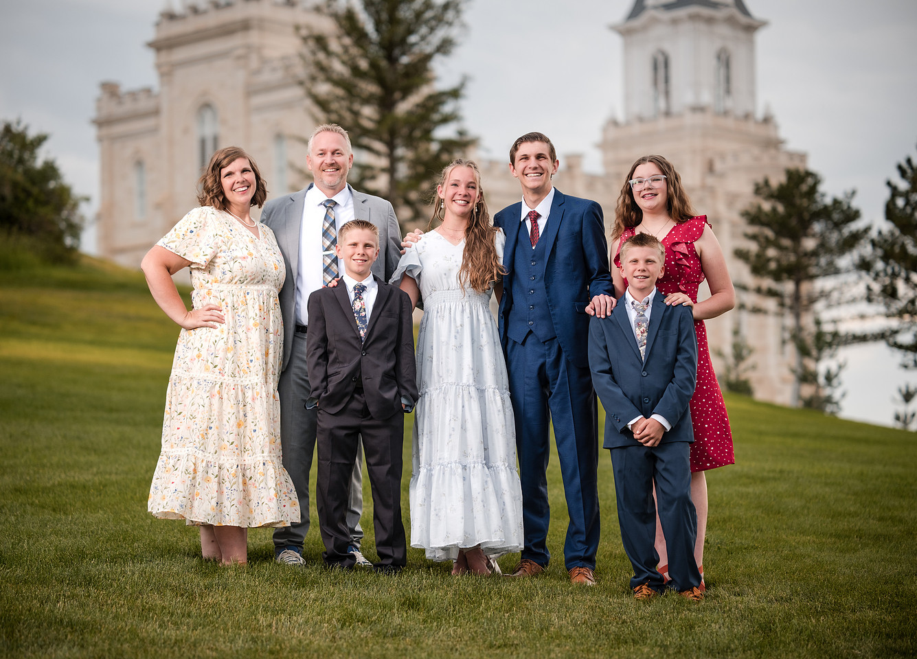 A family photographed outside the Manti Utah Temple